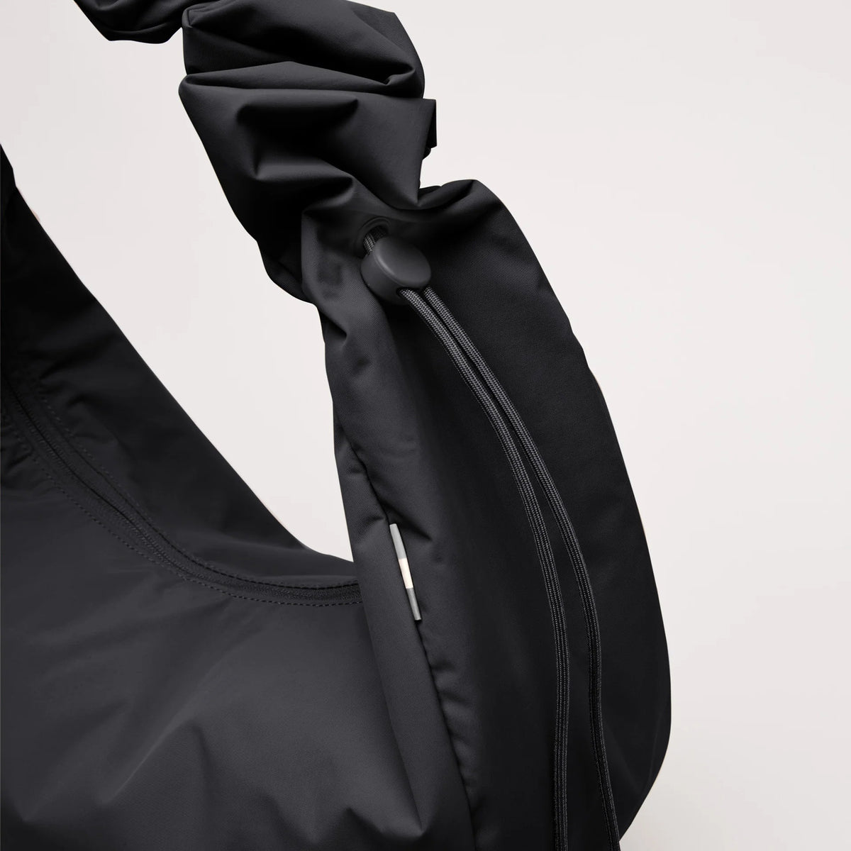 GOT BAG Moon Bag Ruffle monochrome black