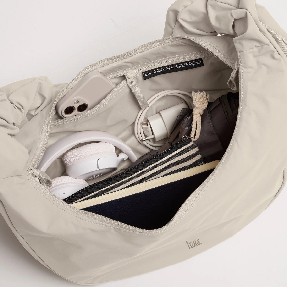 GOT BAG Moon Bag Ruffle monochrome soft shell