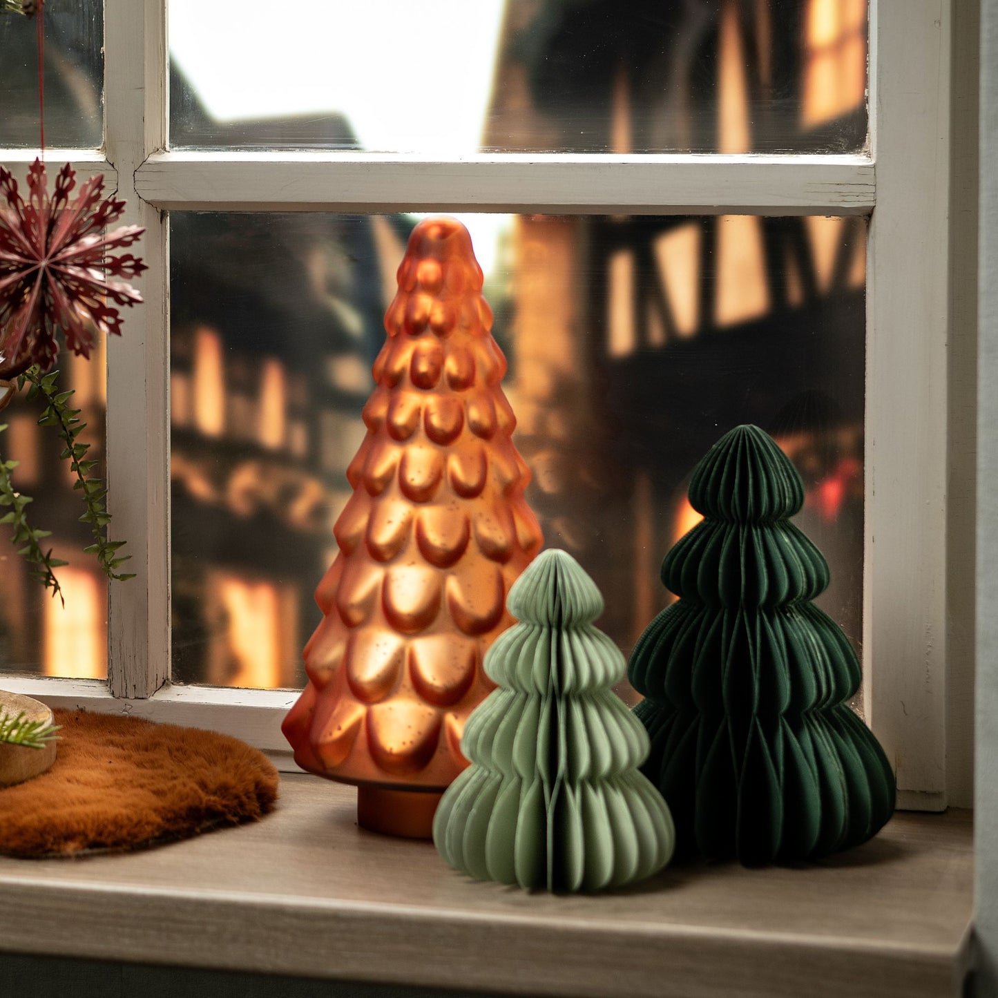 Honeycomb Decoration Tannenbaum moosgrün 15 cm
