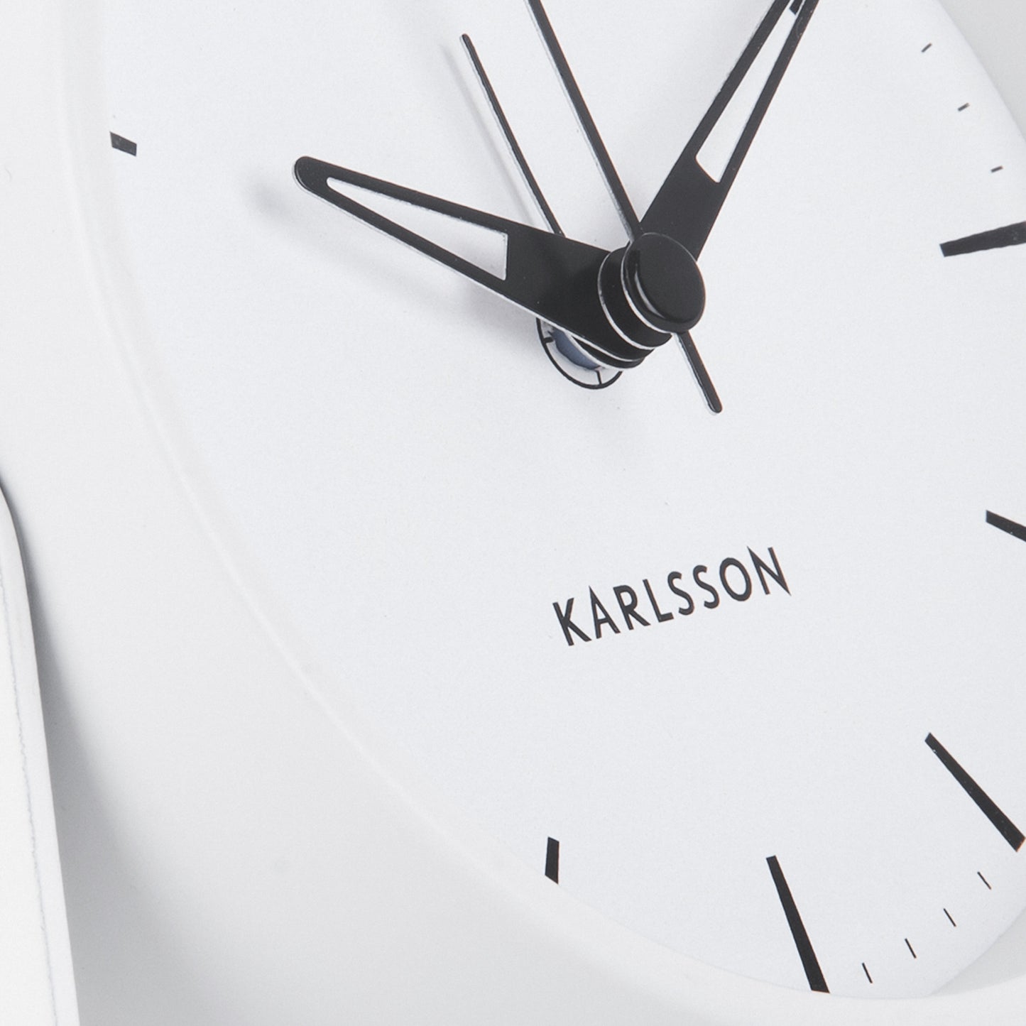 Karlsson Wecker Calm Metall Weiß