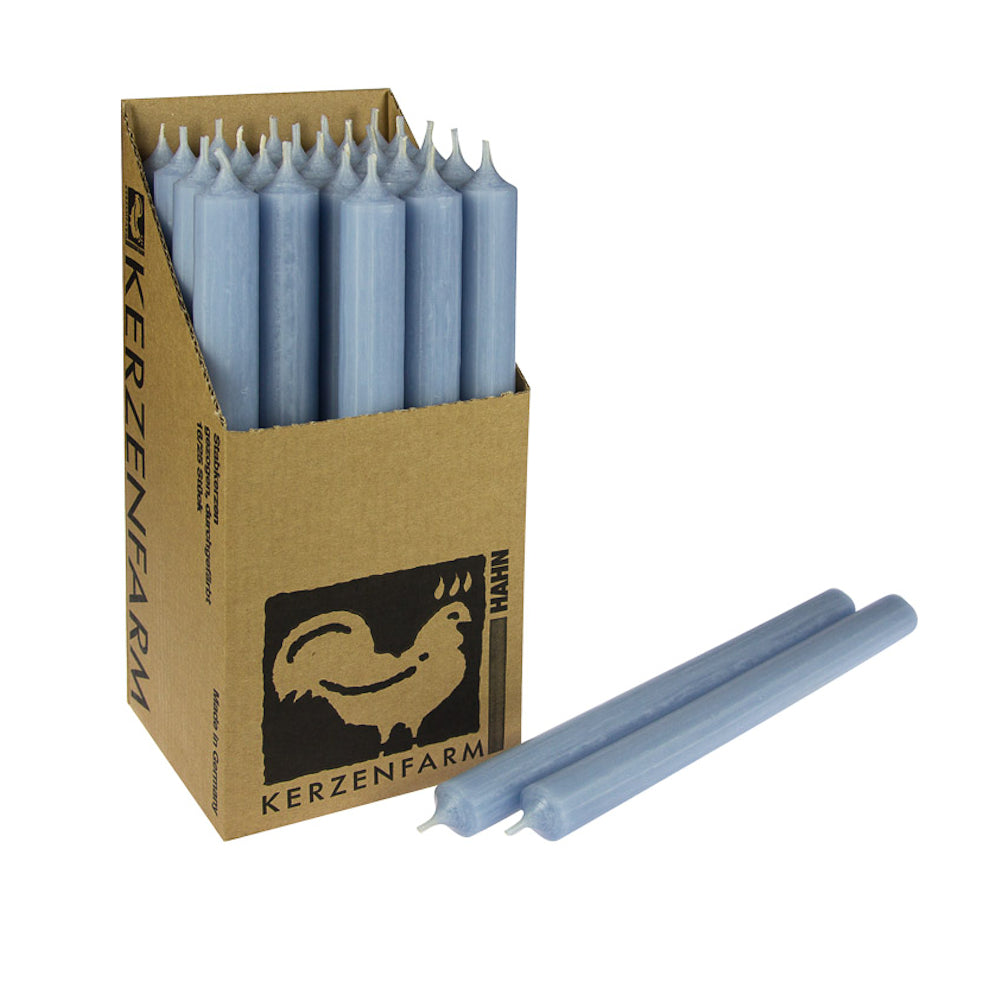 Kerzenfarm Hahn Stabkerze taubenblau 250×22 mm