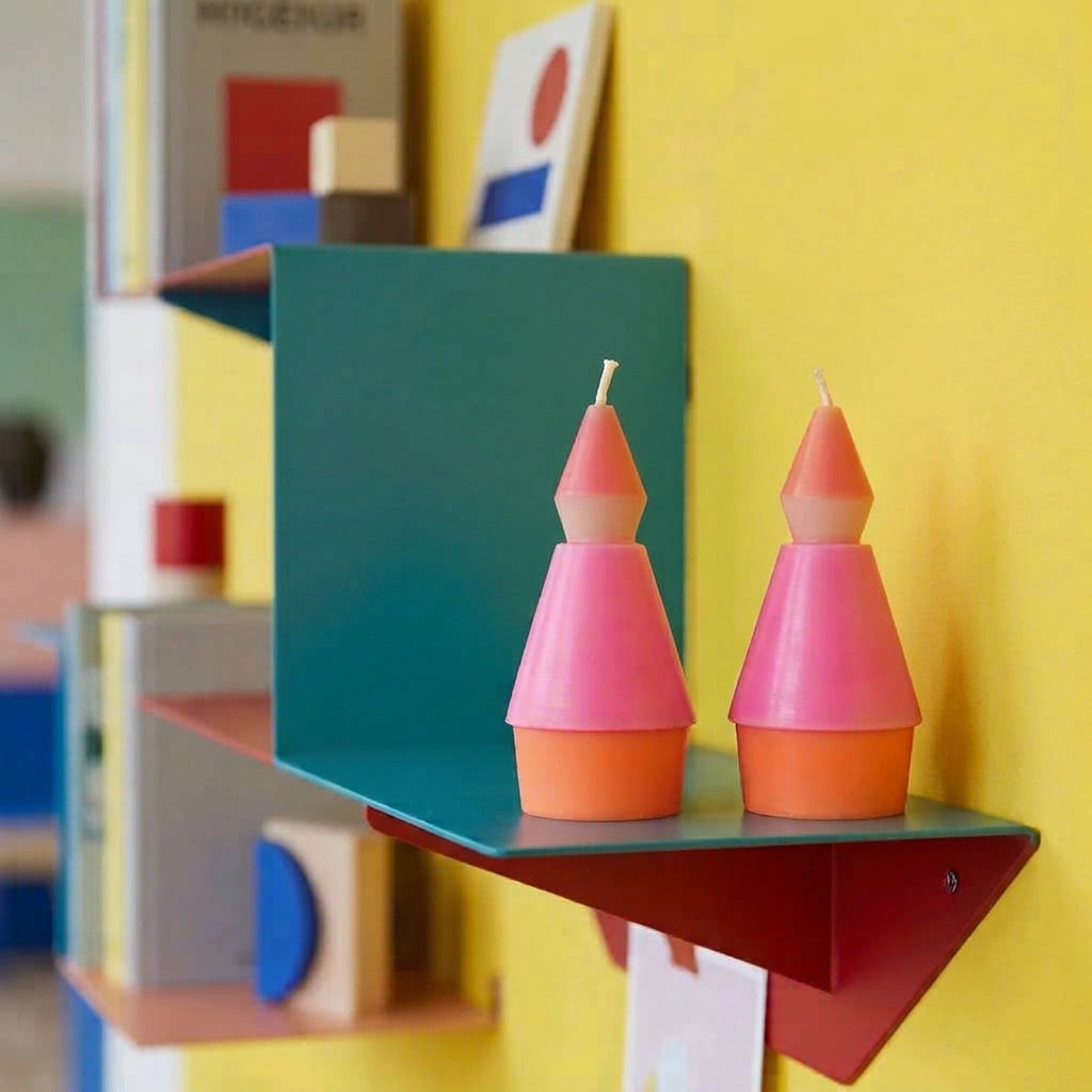 not the girl who misses much Kerze Little Ones N°4 neonpink