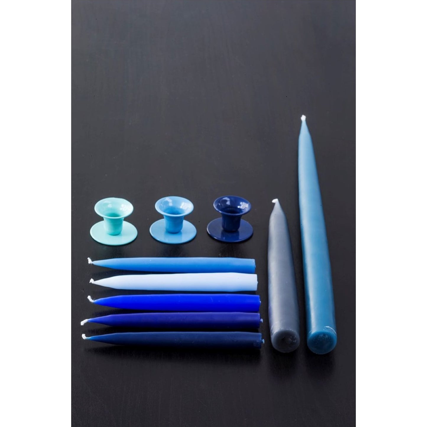 Kunstindustrien Kerzen klein pastellblau 12 cm in Box