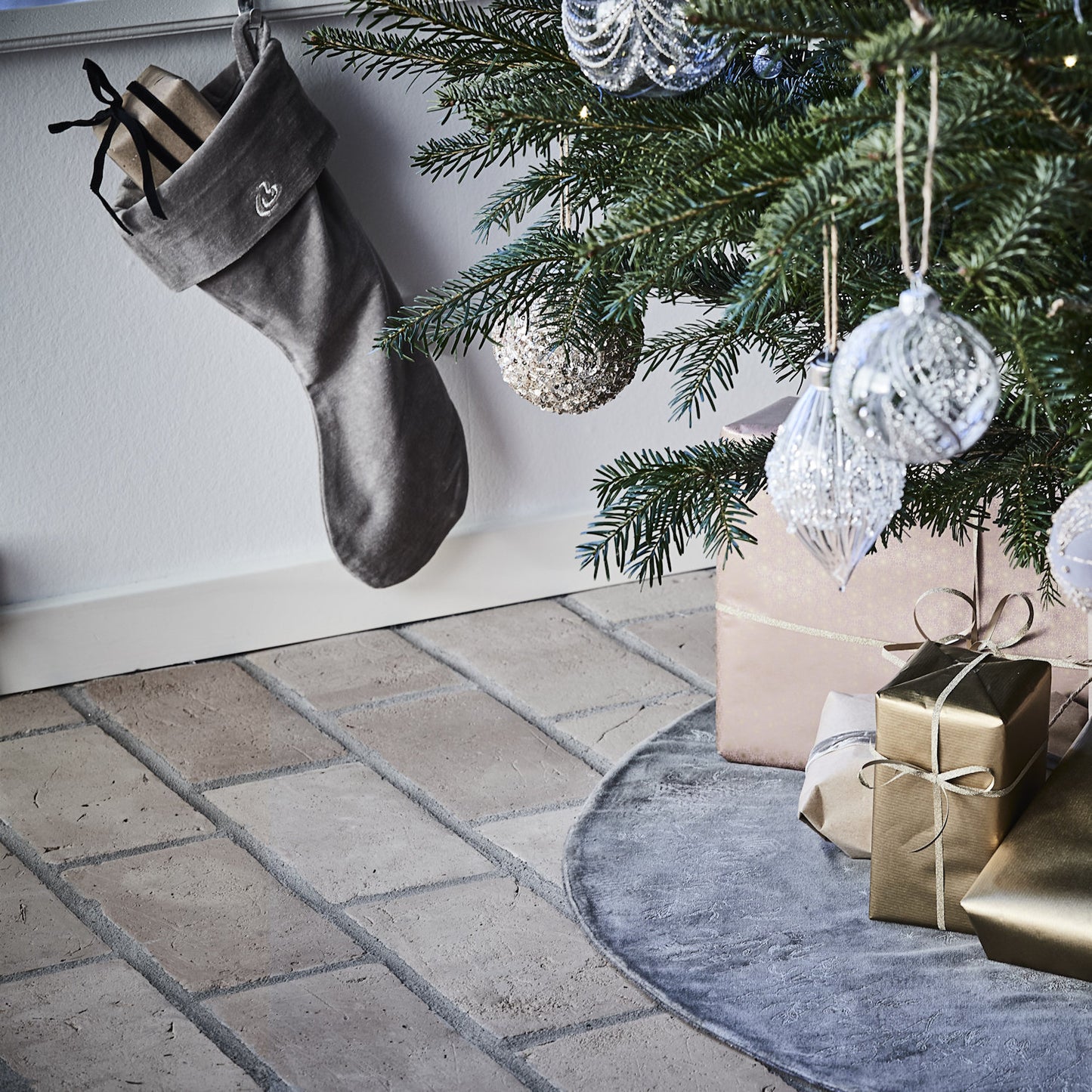 Lene Bjerre Weihnachtsstrumpf Mistle H 39 cm grau