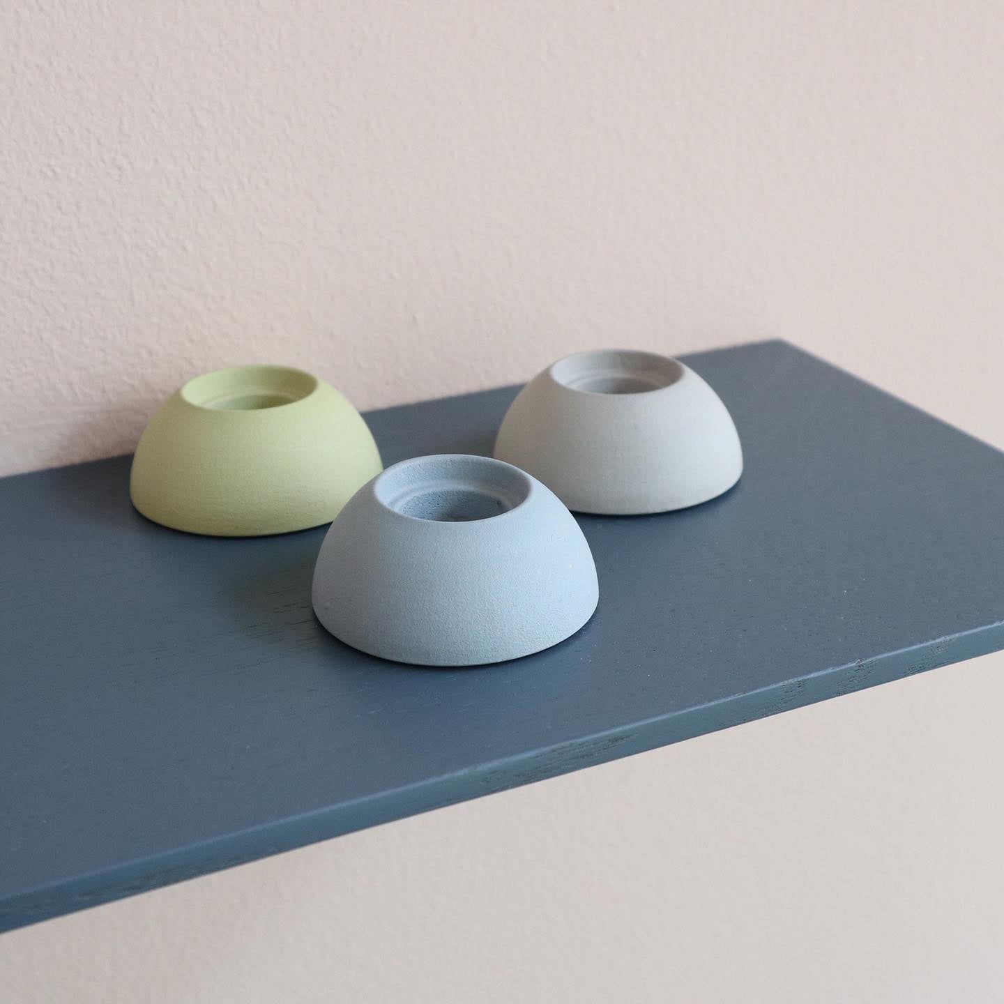 Bulla Design Kerzenhalter 1 IN 1 für Stabkerzen Mattweiß