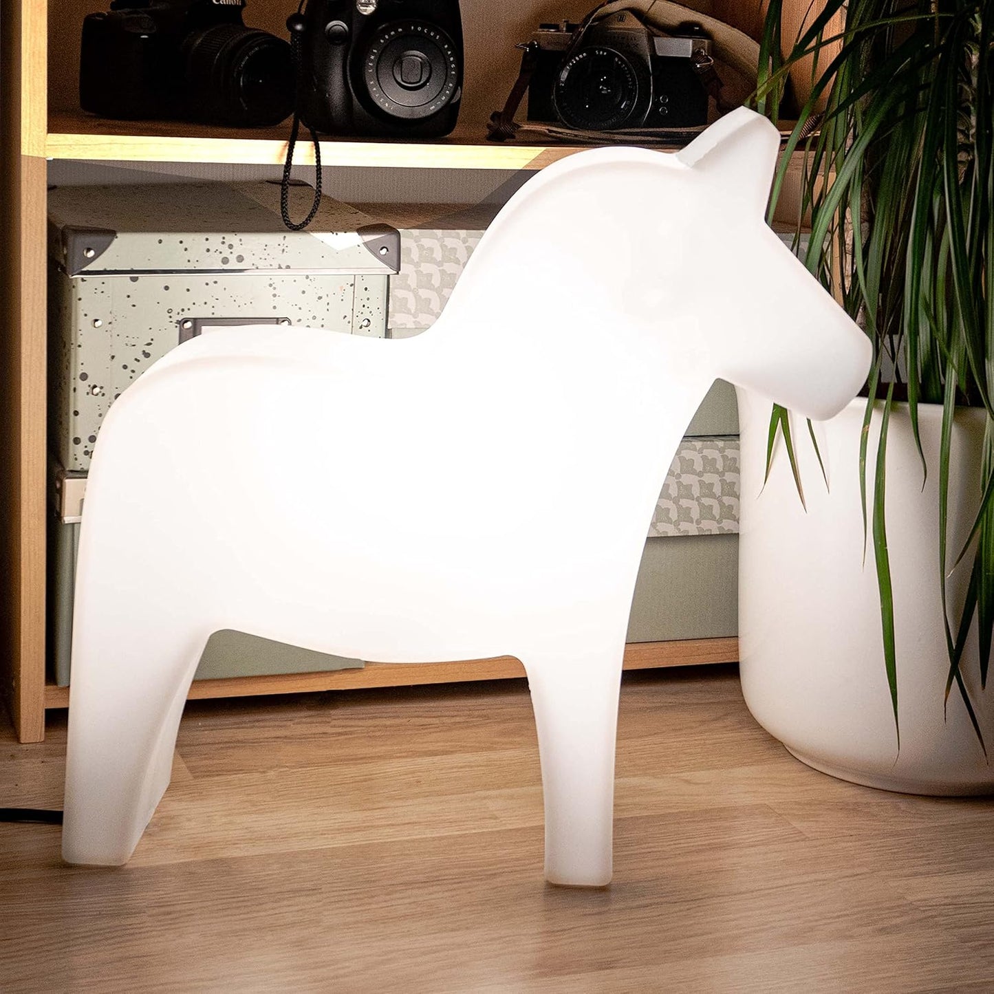 8 seasons design Shining Dala Horse LED weiß
