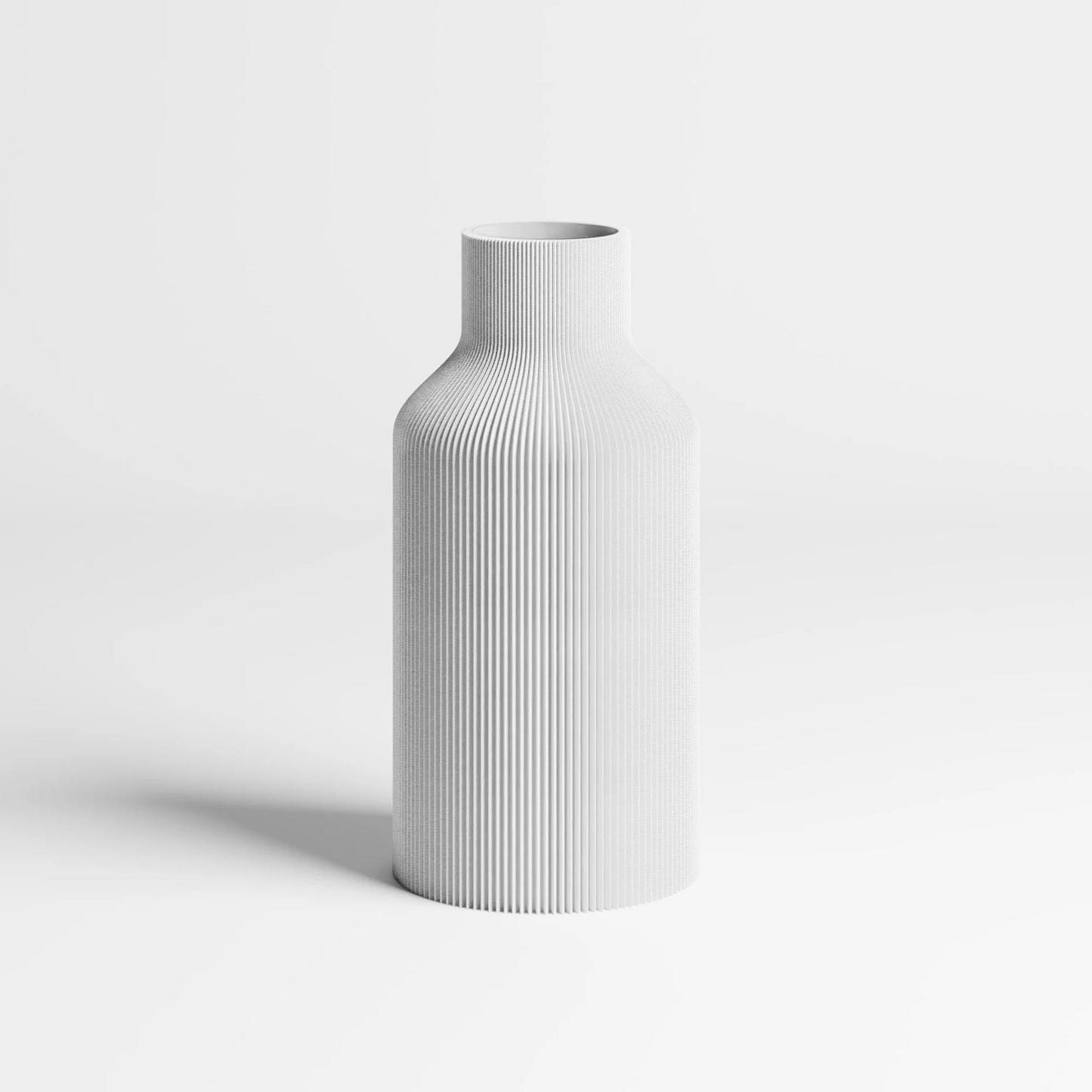dennismaass. FLASCHE - VASE weiß 10x10x20 cm