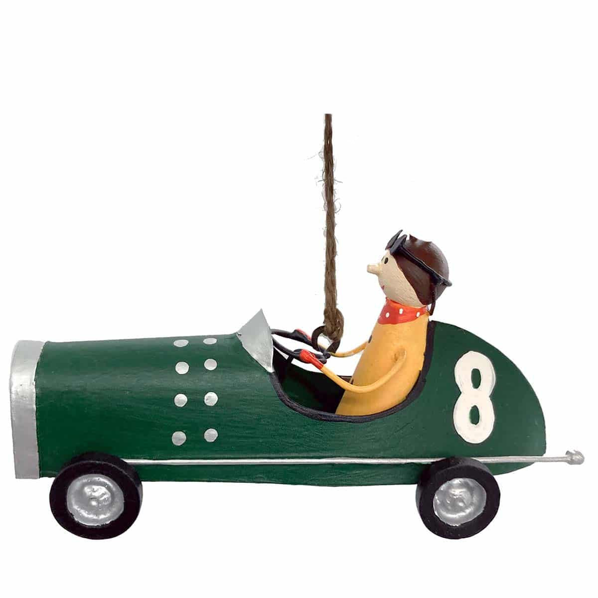 G-Bork Denmark Junge im Rennwagen