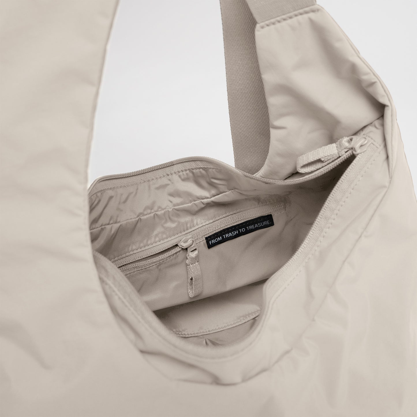 GOT BAG Full Moon Bag monochrome soft shell