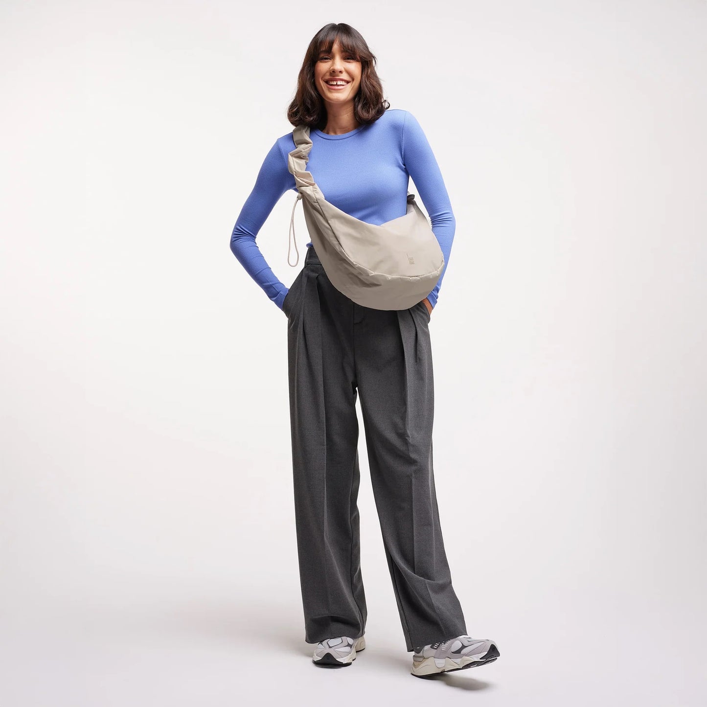 GOT BAG Moon Bag Ruffle monochrome soft shell