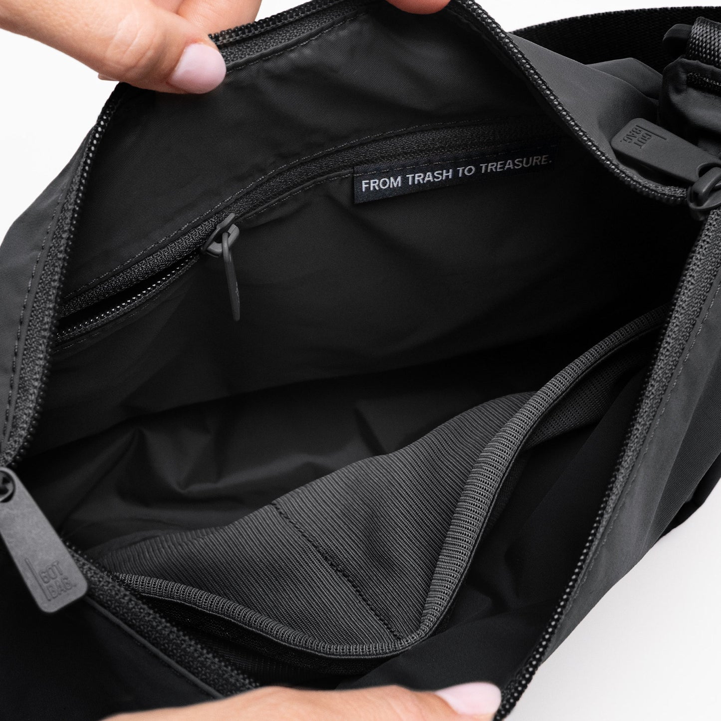 GOT BAG Pocket Sling Bag monochrome black