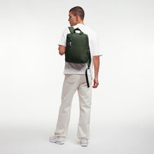 Lade das Bild in den Galerie-Viewer, GOT BAG Rucksack Daypack 2.0 algae
