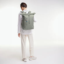 Lade das Bild in den Galerie-Viewer, GOT BAG Rucksack Rolltop EASY bass
