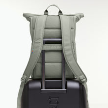 Lade das Bild in den Galerie-Viewer, GOT BAG Rucksack Rolltop EASY bass
