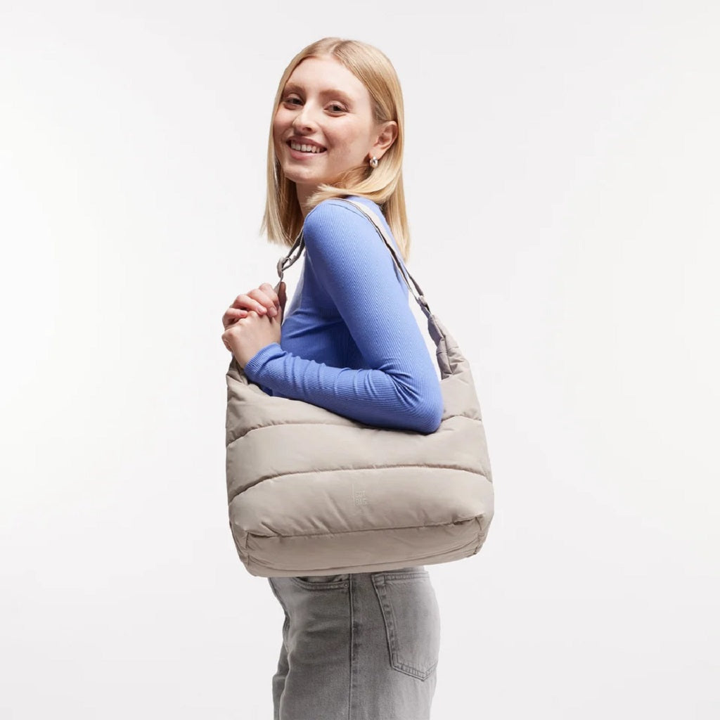 GOT BAG Puffer Square Bag large monochrome scallop