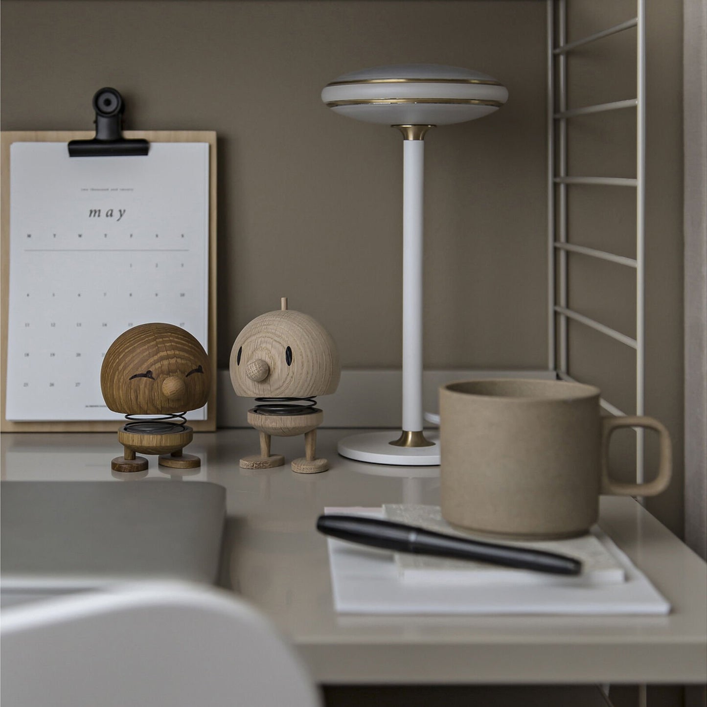 Hoptimist Design Dekofigur Bumble M raw oak