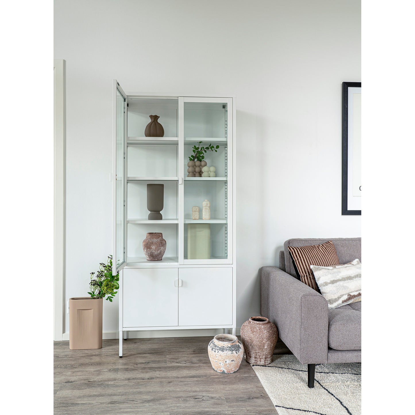 House Nordic Ripple Vase aus Keramik