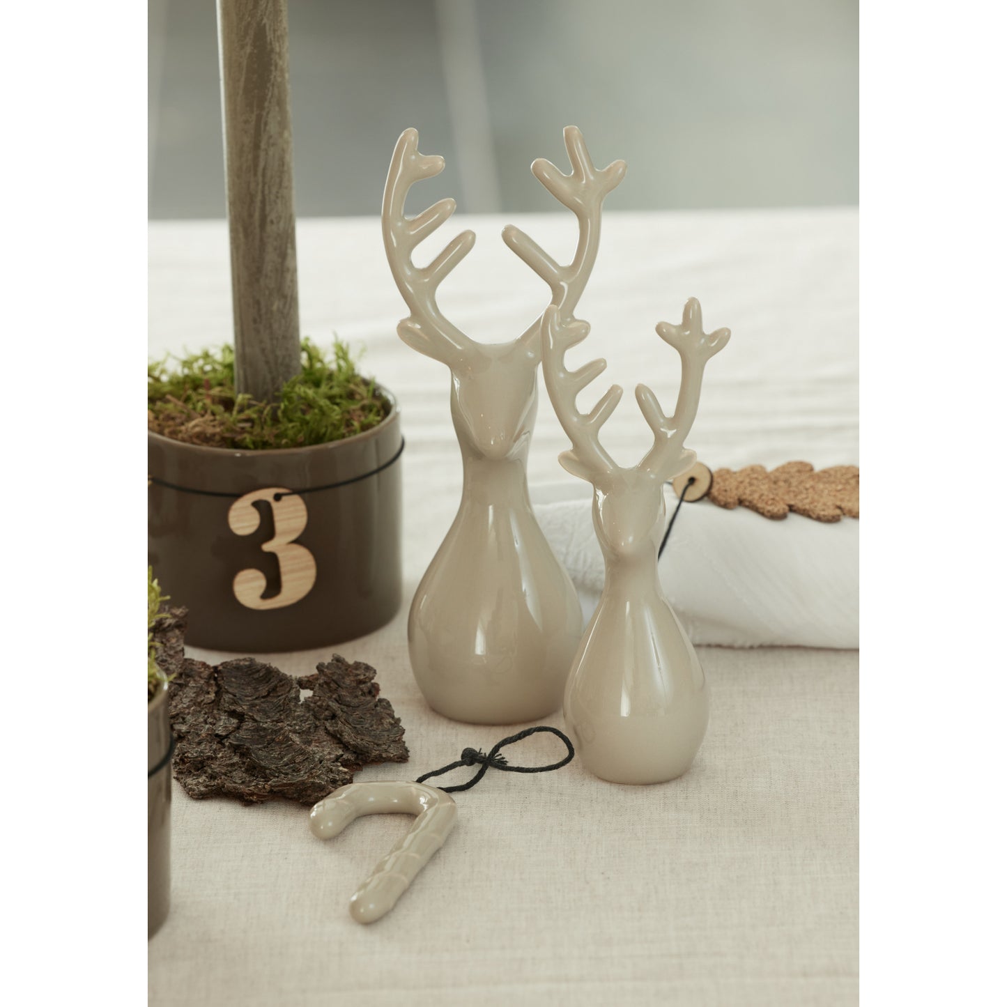 Lübech Living Dekofigur Rentier Keramik 2er-Set beige