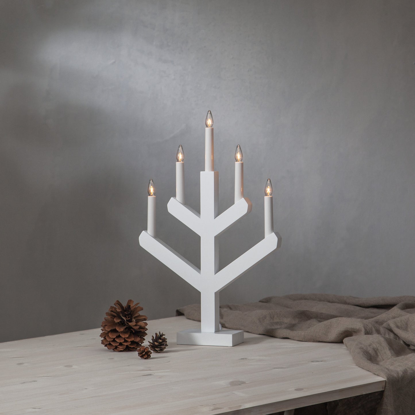 Star Trading Kerzenleuchter VINGA white