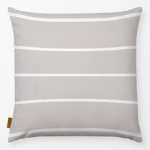 Lade das Bild in den Galerie-Viewer, Textilwerk Kissen 40x40 cm Sommerstreifen quer beige
