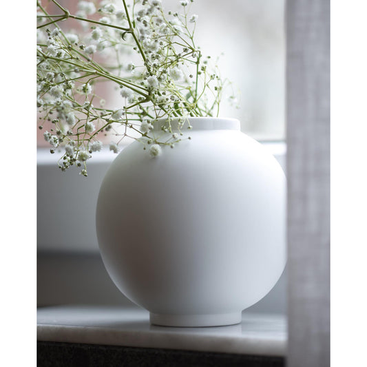 TREVOLY by räder Vase Lille Porzellan weiß