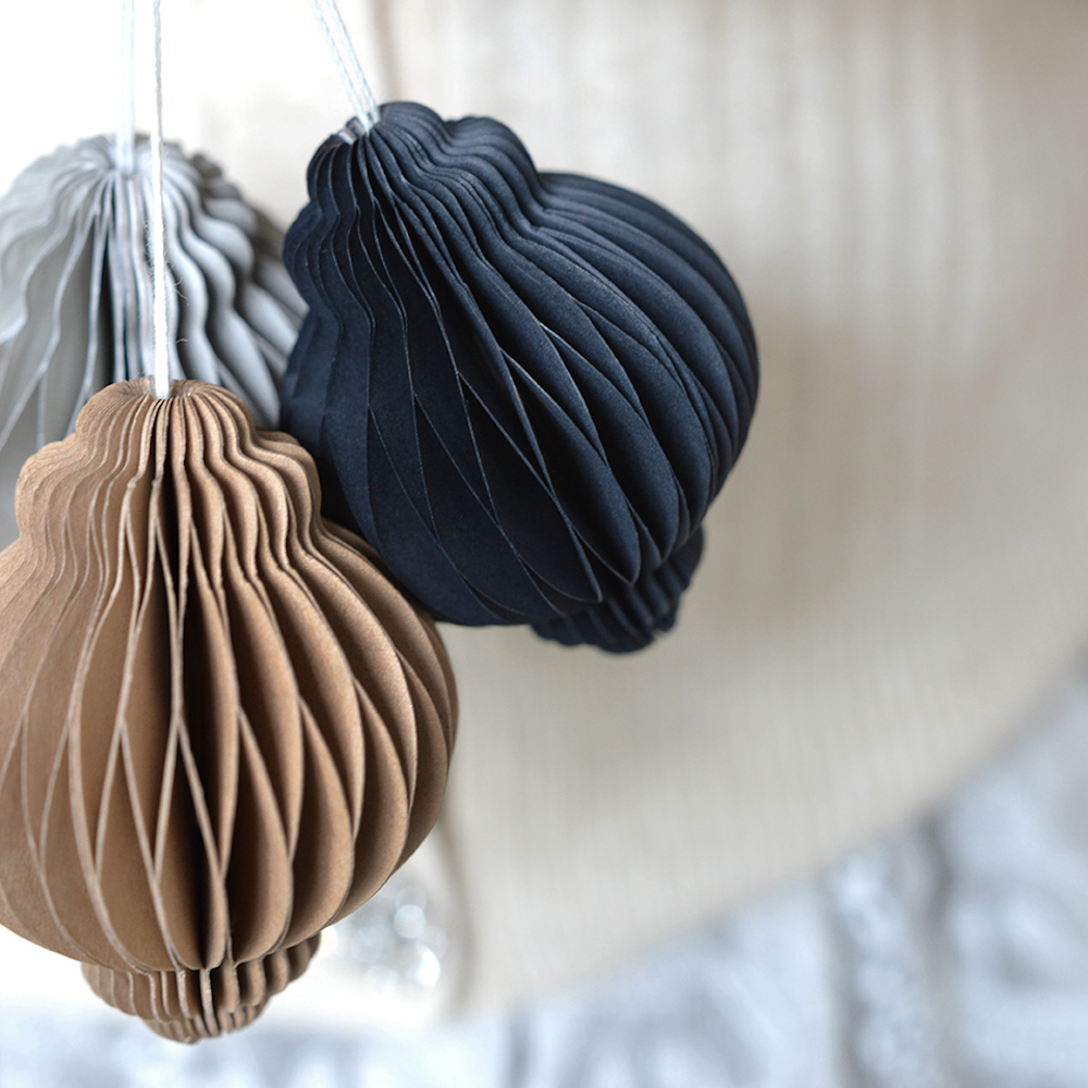 Delight Department Papierornament weiß Dekohänger