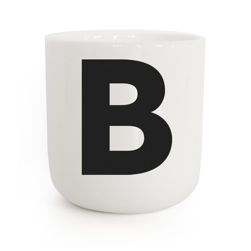 PLTY Design Becher Classic Letter B