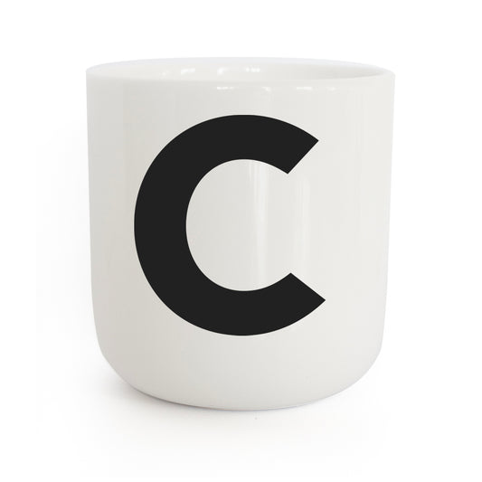 PLTY Design Becher Classic Letter C