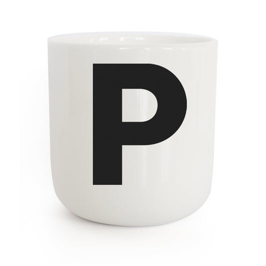 PLTY Design Becher Classic Letter P