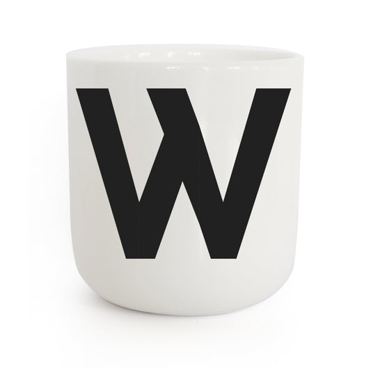 PLTY Design-Becher Classic Letter W